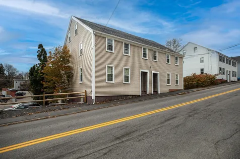 711-713 Main Street Rollinsford NH 03869