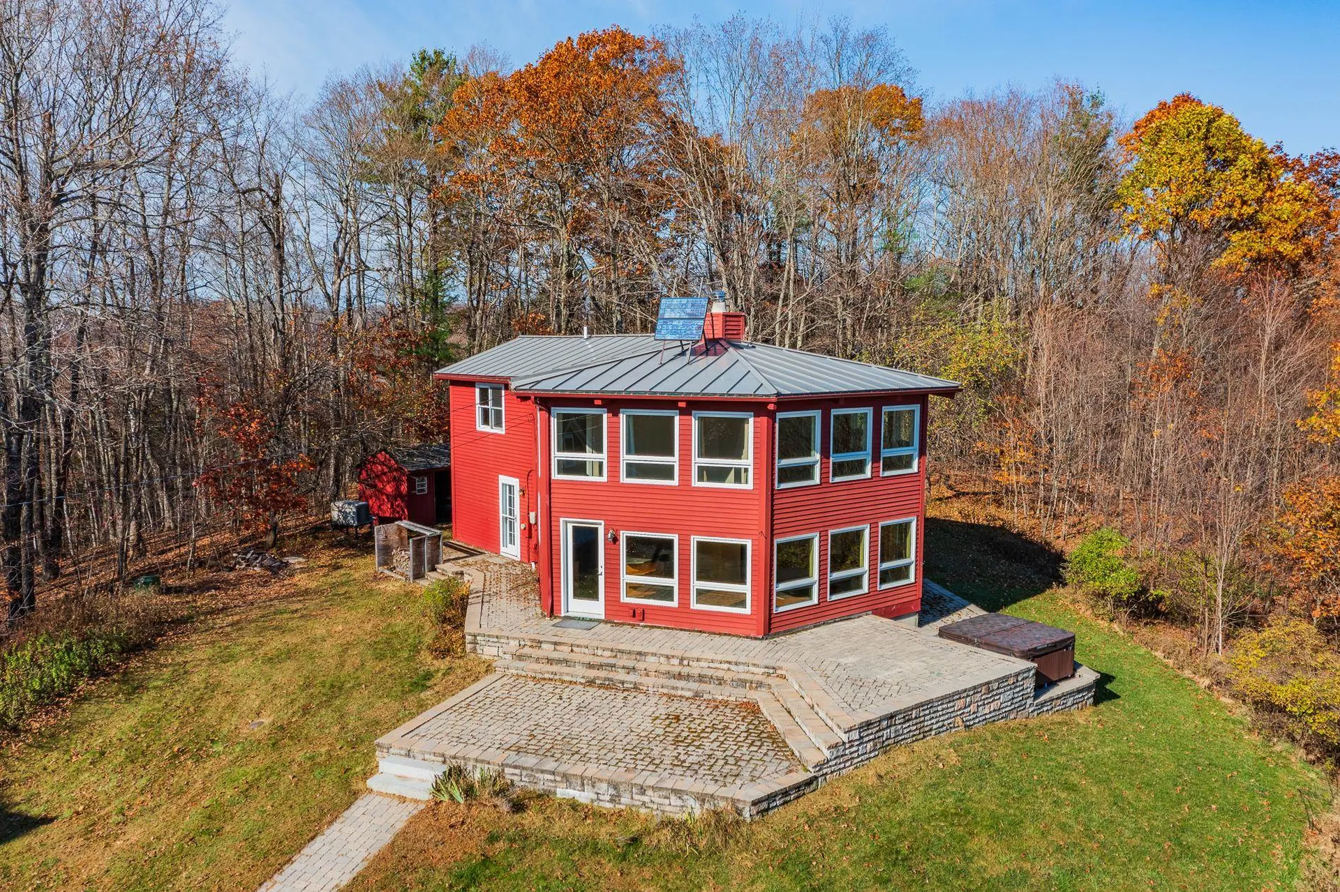 66 Ridgewood Hill Road Norwich VT 05055