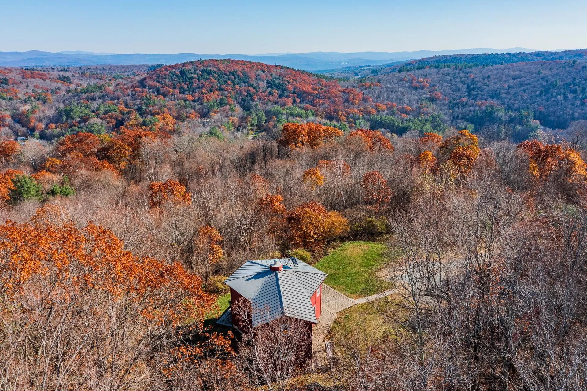 66 Ridgewood Hill Road Norwich VT 05055