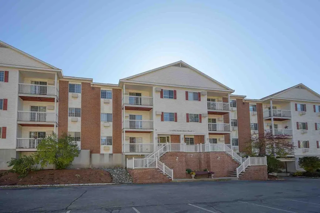 490 River Road Manchester NH 03104