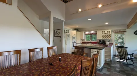 9 Meredith Center Road Meredith NH 03253
