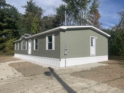 16 Icey Hill Road Exeter NH 03833
