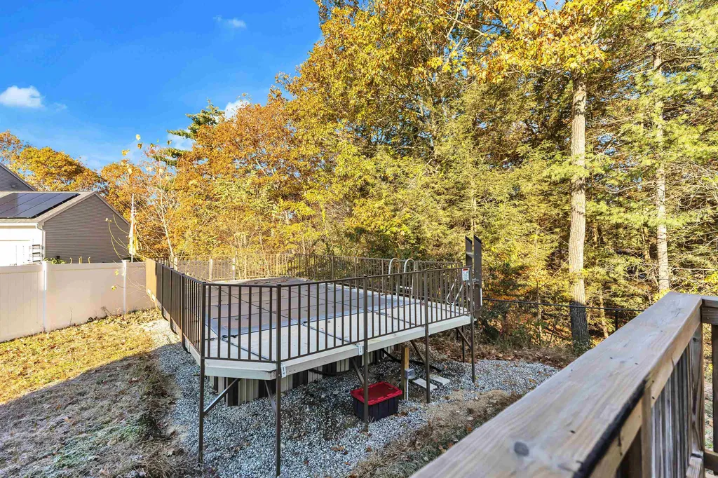 13 Richfield Way Wilton NH 03086
