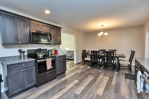 13 Richfield Way Wilton NH 03086