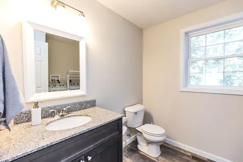13 Richfield Way Wilton NH 03086