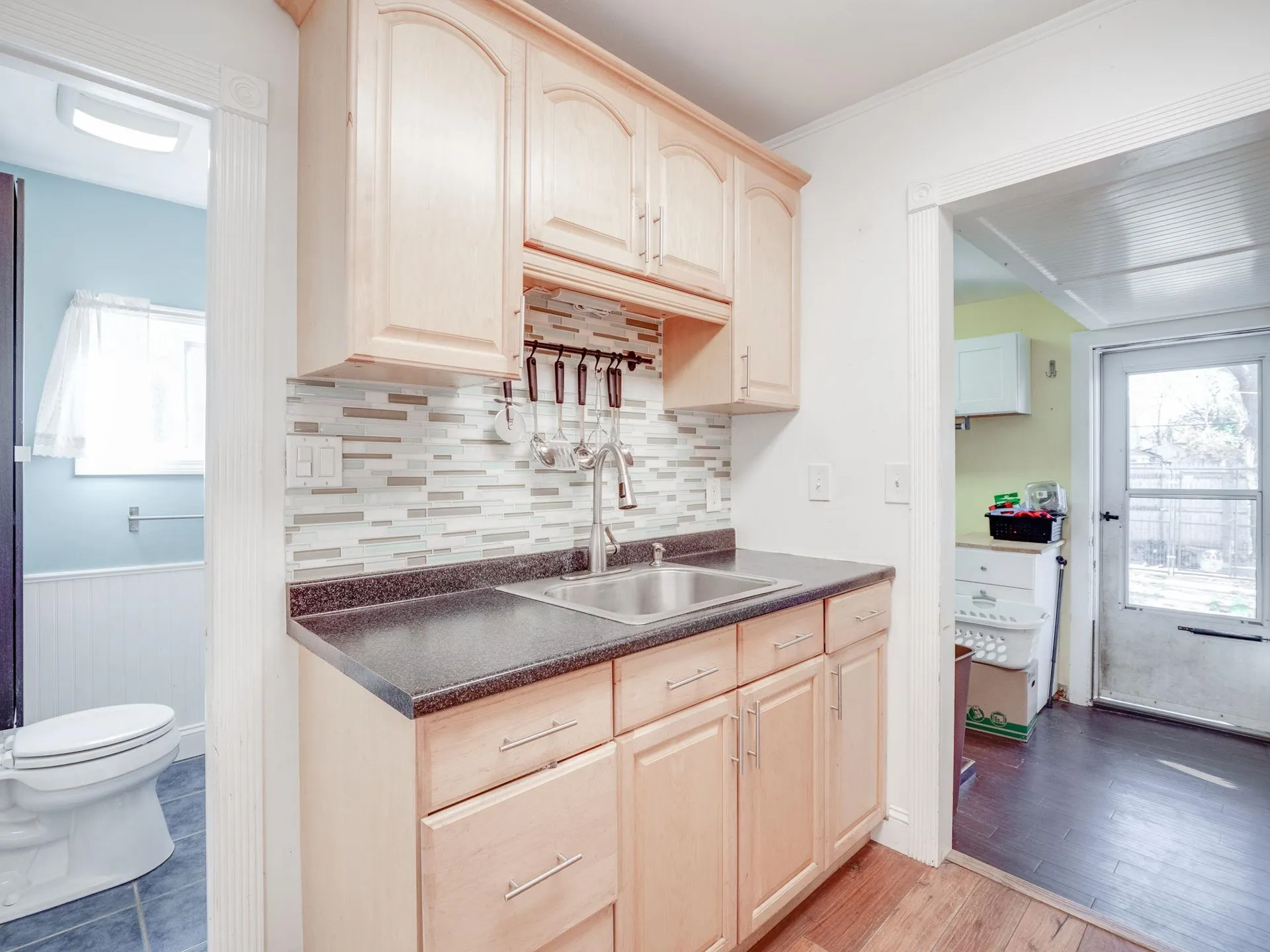 7 Pleasant Street Derry NH 03038