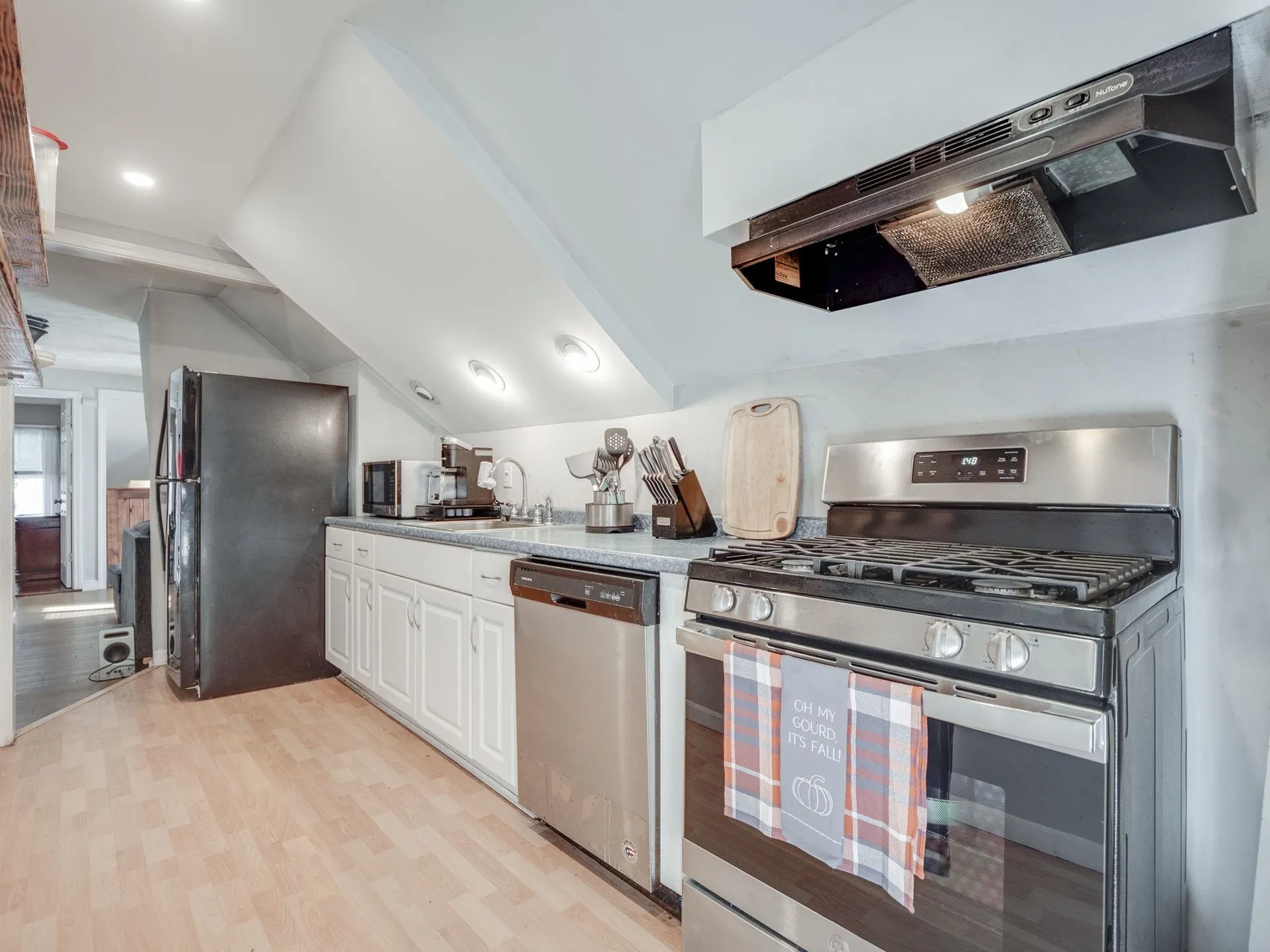 7 Pleasant Street Derry NH 03038