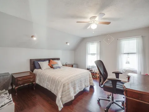 7 Pleasant Street Derry NH 03038