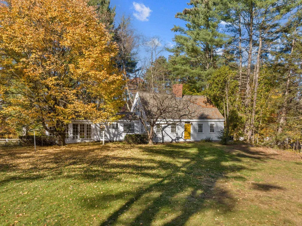 132 Francestown Turnpike Mont Vernon NH 03057