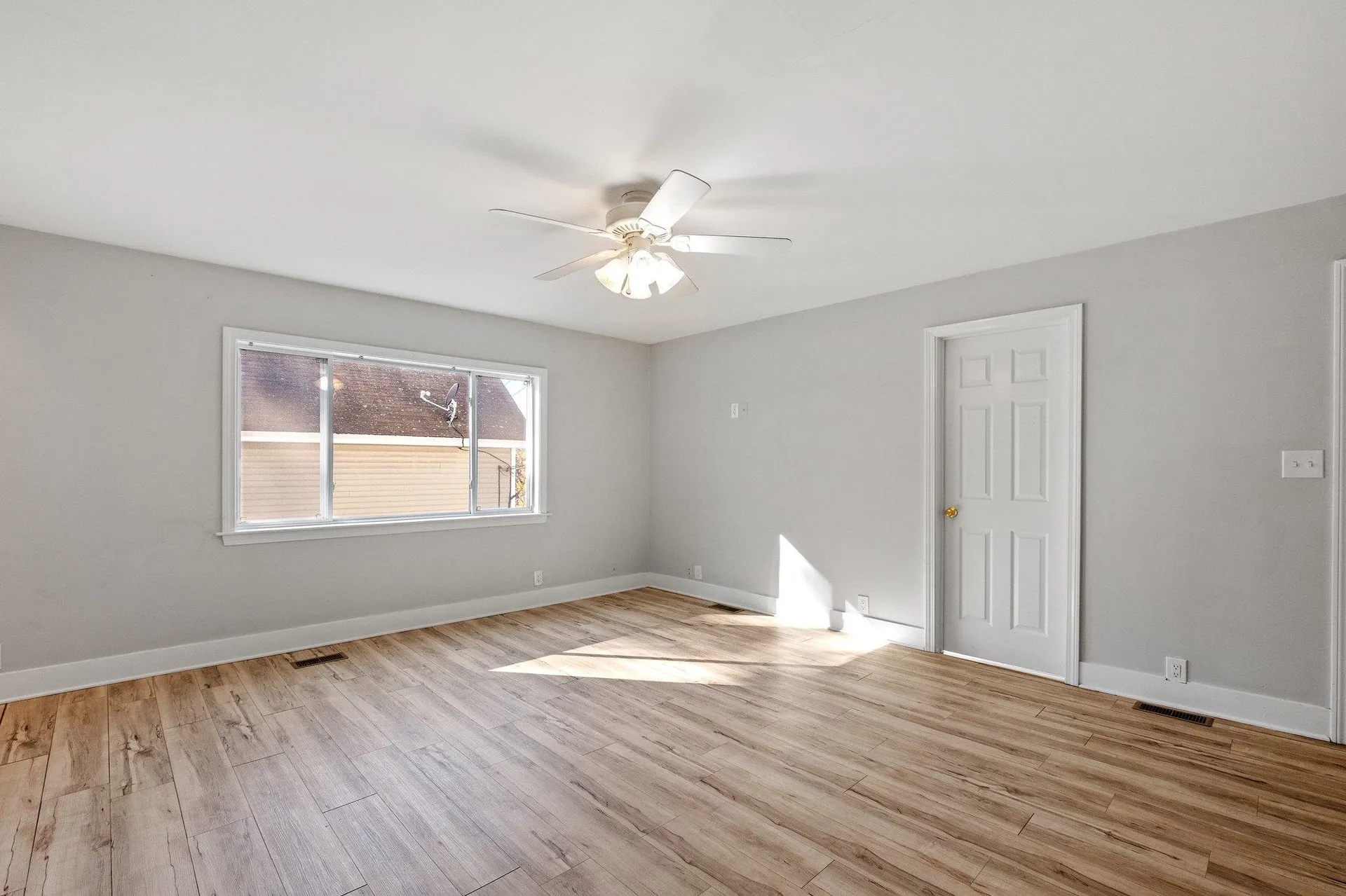 83 Pine Street Laconia NH 03246