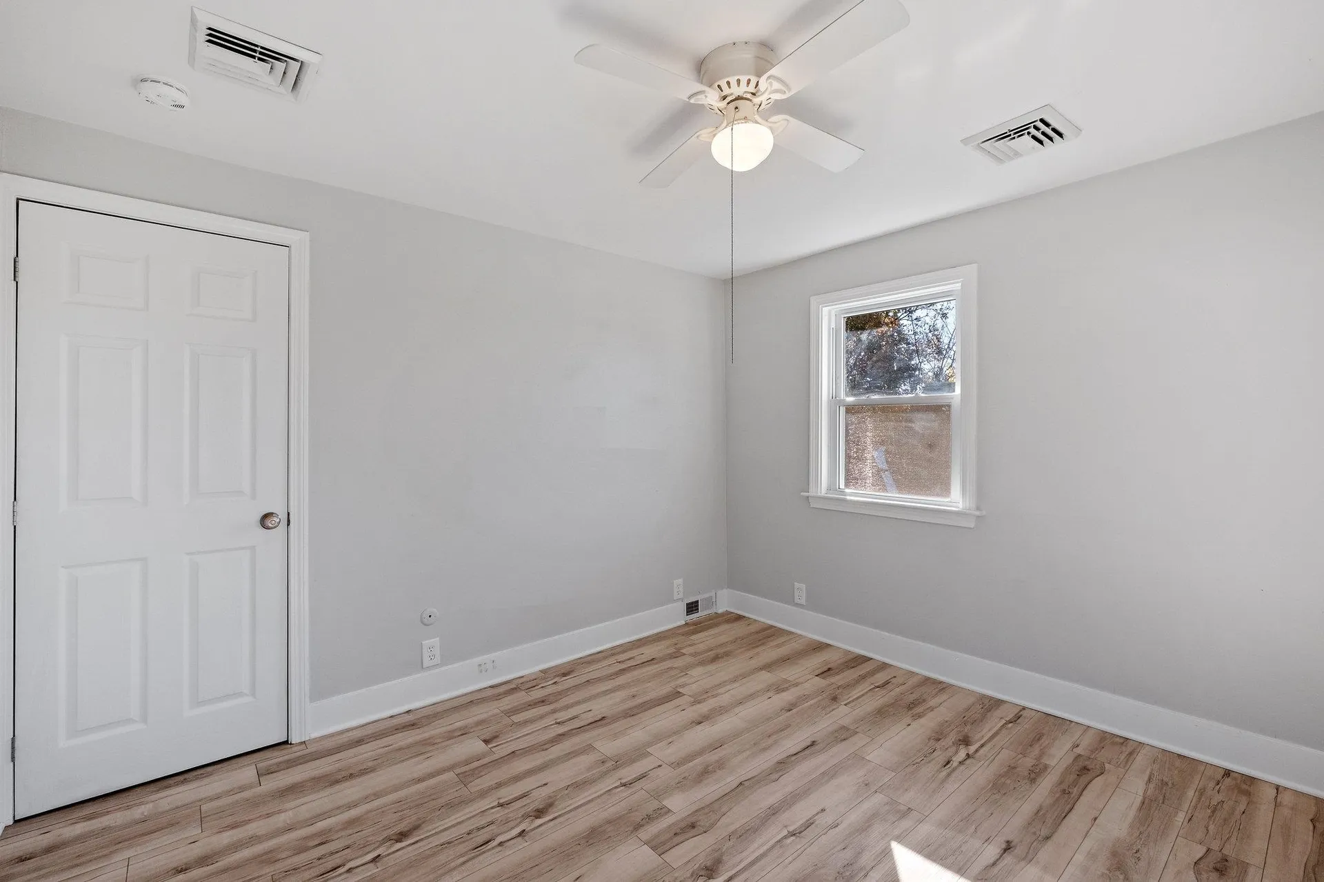 83 Pine Street Laconia NH 03246