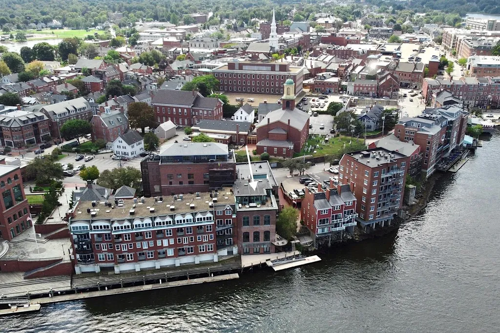 117 Bow Street Portsmouth NH 03801
