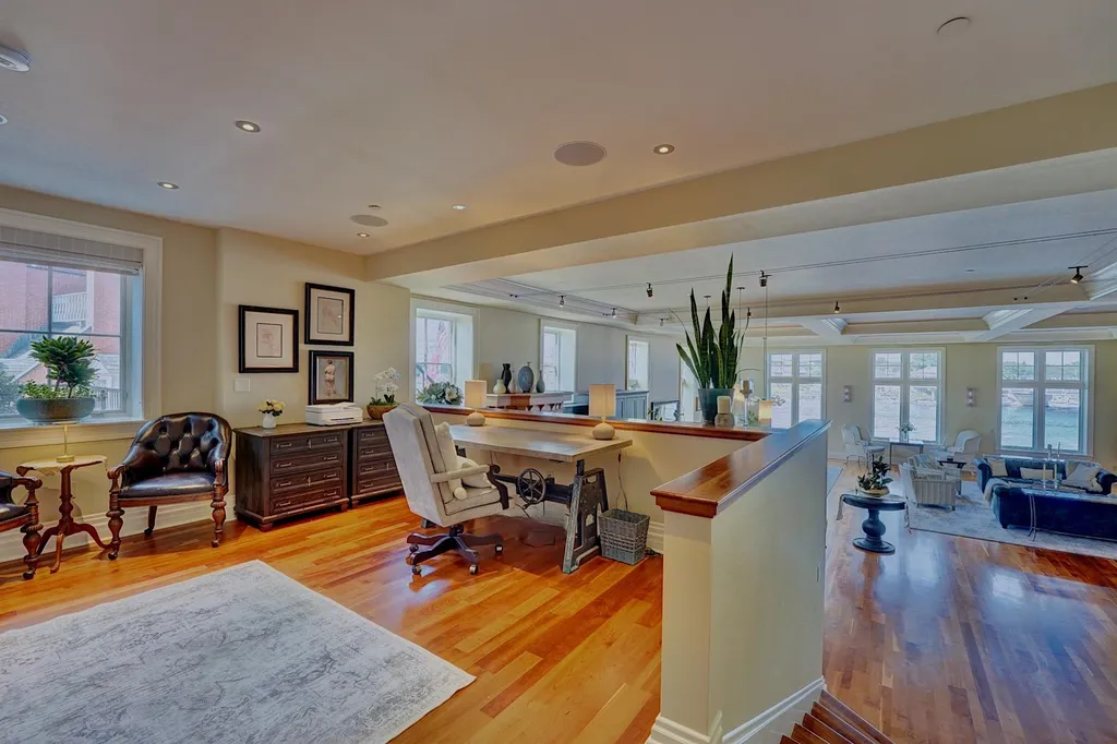 117 Bow Street Portsmouth NH 03801