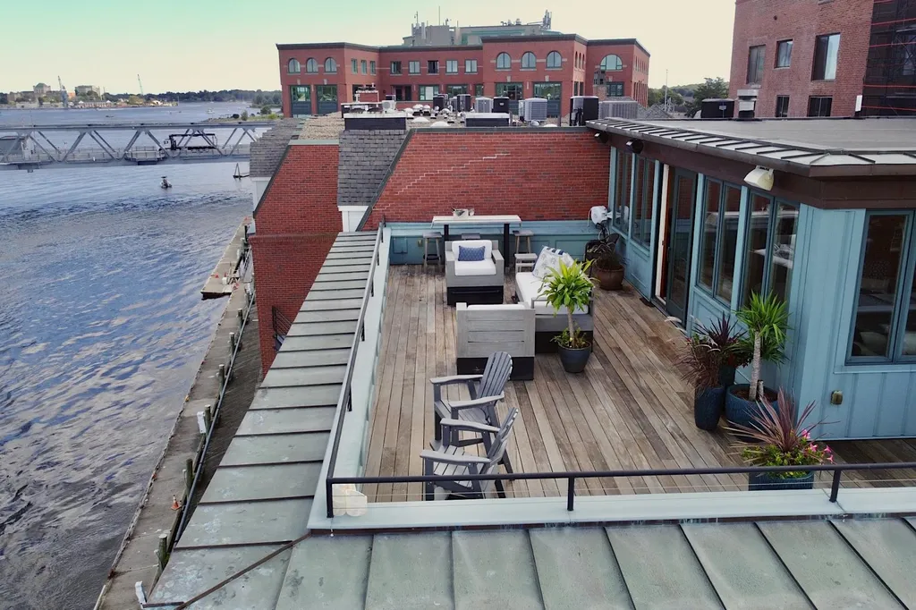 117 Bow Street Portsmouth NH 03801