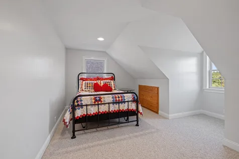 239 East Mountain Road Newport NH 03773