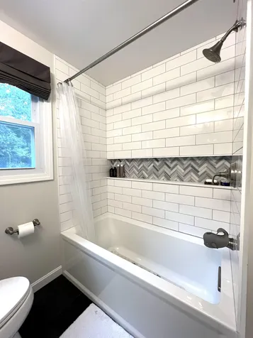 64 Boulder Drive Londonderry NH 03053