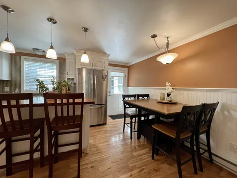 64 Boulder Drive Londonderry NH 03053