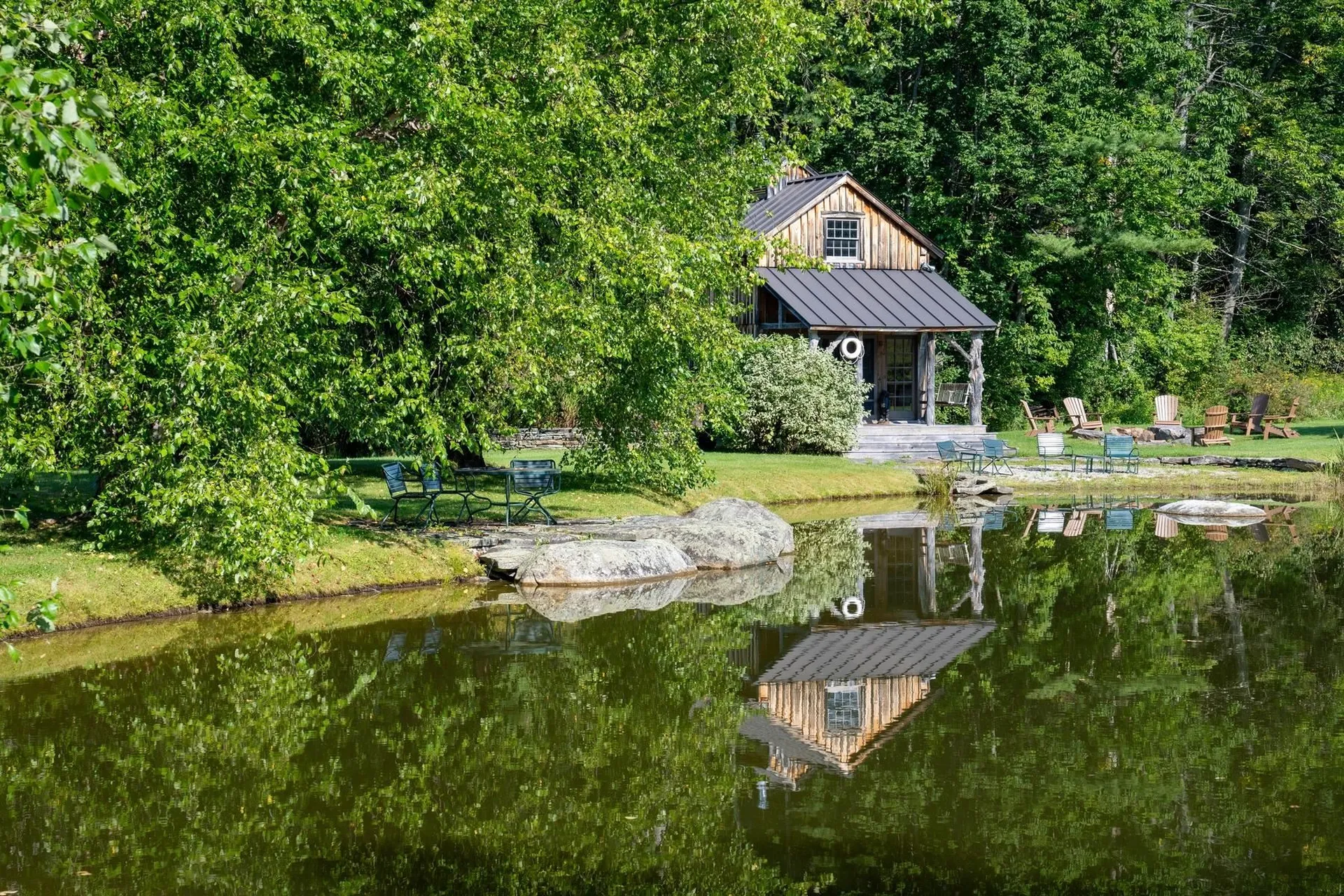 207 Brooks Lane Londonderry VT 05148