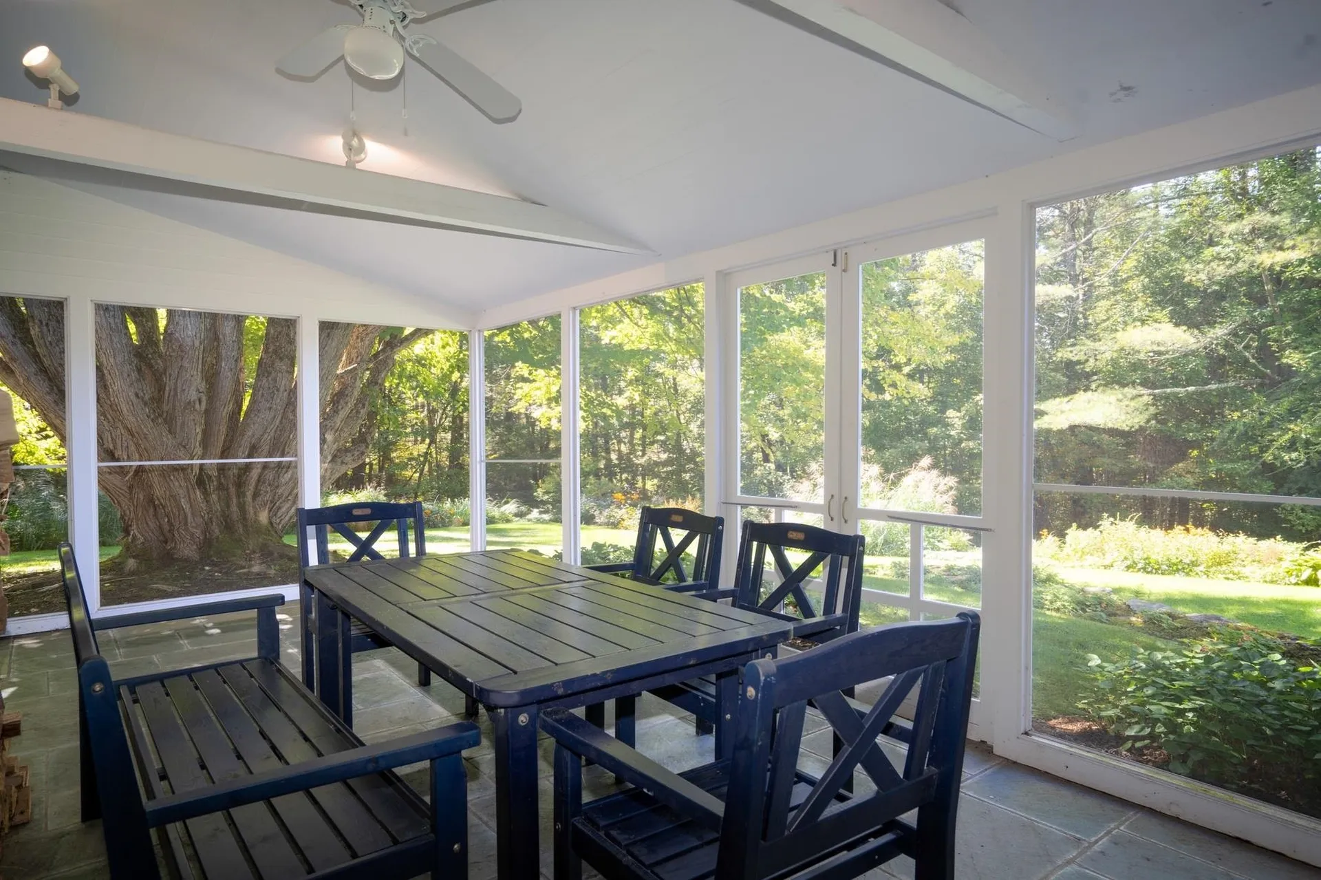 207 Brooks Lane Londonderry VT 05148