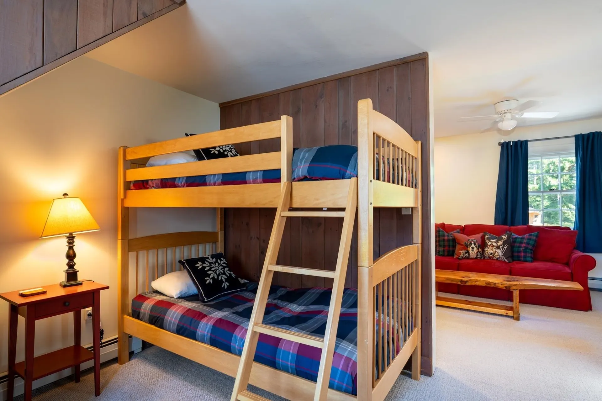 207 Brooks Lane Londonderry VT 05148