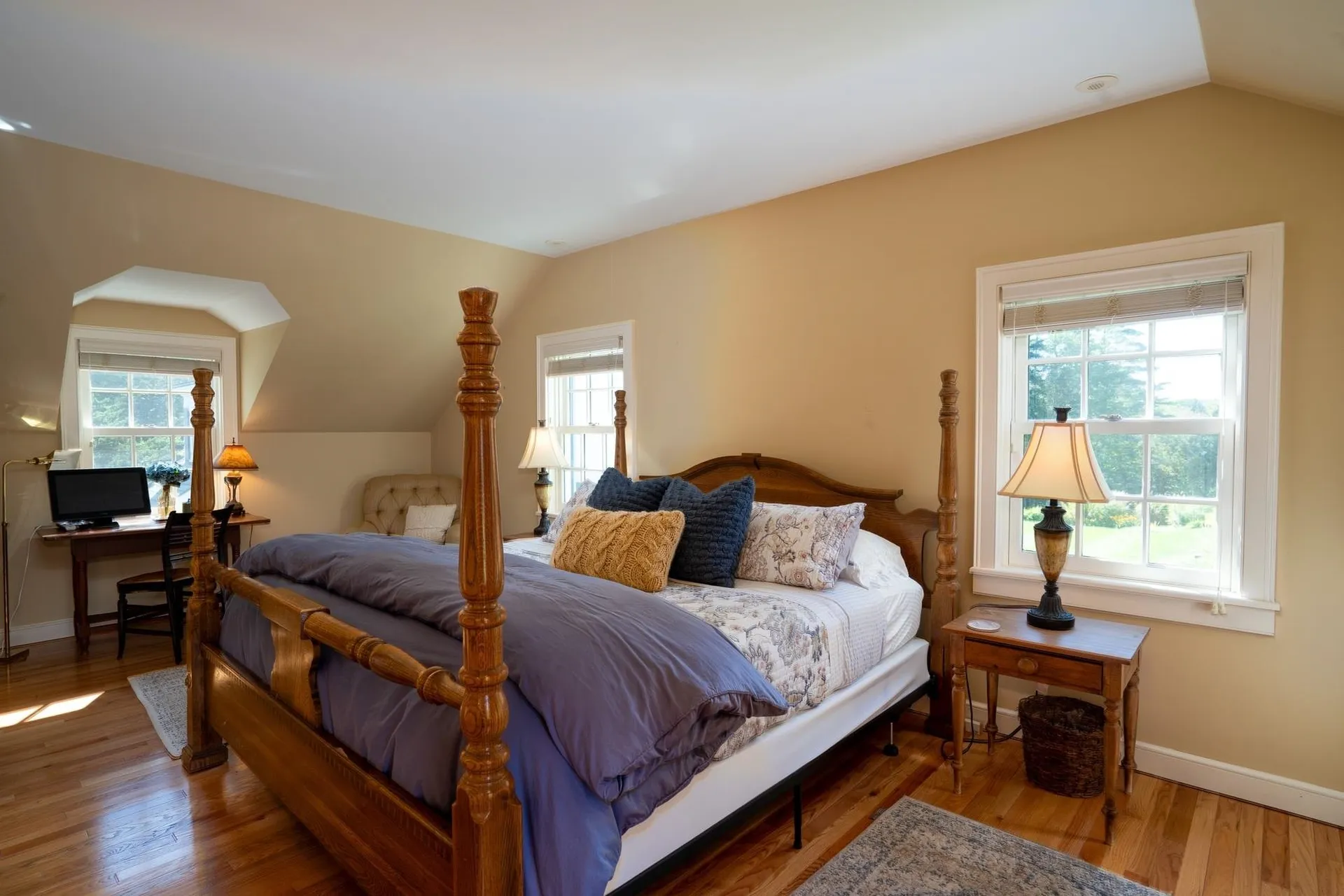 207 Brooks Lane Londonderry VT 05148