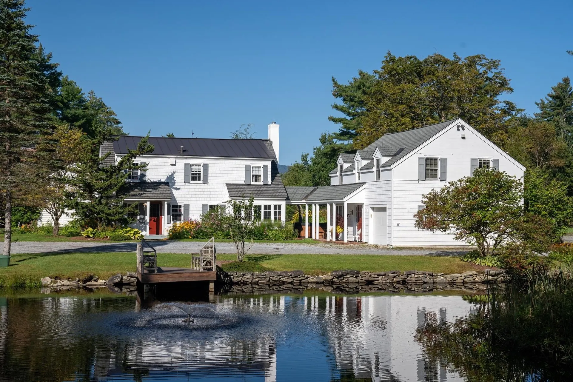 207 Brooks Lane Londonderry VT 05148