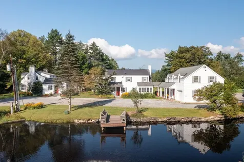 207 Brooks Lane Londonderry VT 05148