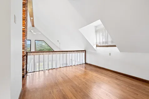 81 Eastview Drive Thetford VT 05043