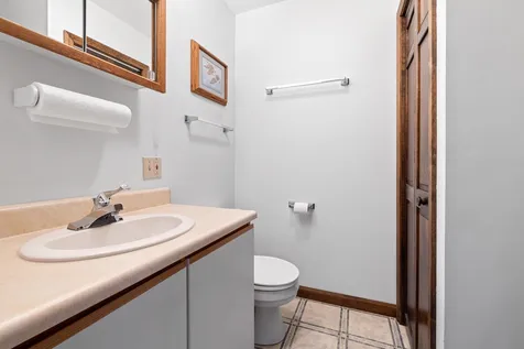 81 Eastview Drive Thetford VT 05043