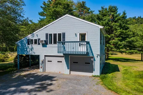 81 Eastview Drive Thetford VT 05043