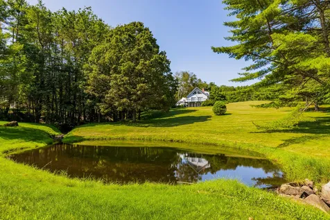 81 Eastview Drive Thetford VT 05043