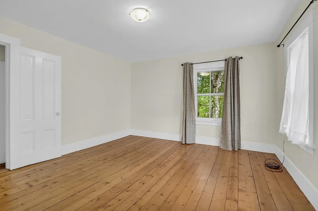 5 Granite Street Peterborough NH 03458