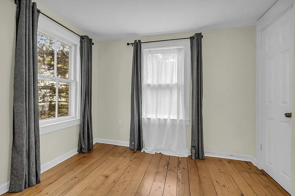 5 Granite Street Peterborough NH 03458
