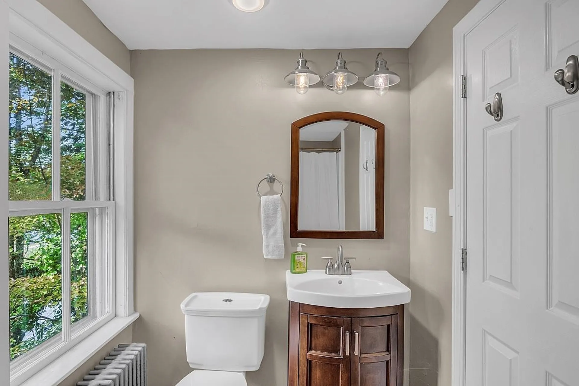 5 Granite Street Peterborough NH 03458