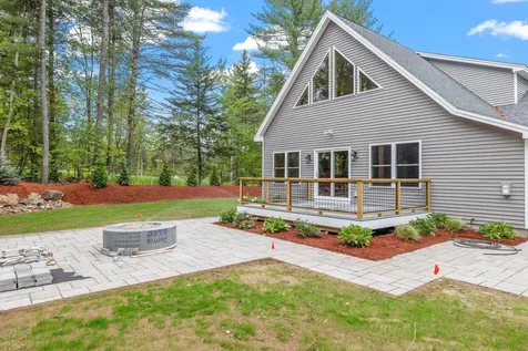 15 Melina's Way Thornton NH 03285