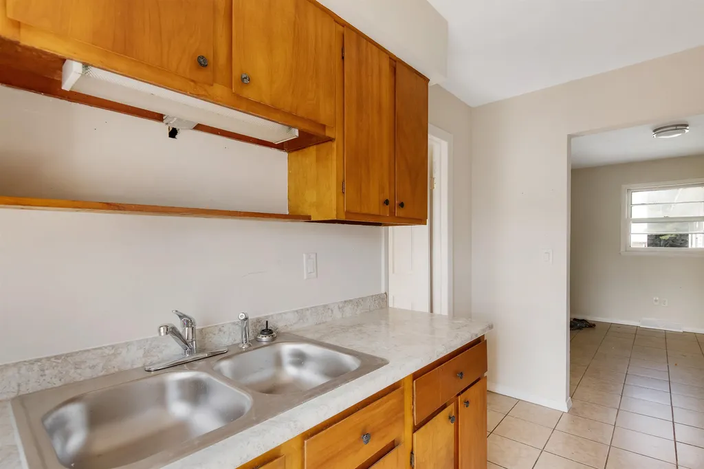 444 Lime Kiln Road South Burlington VT 05403