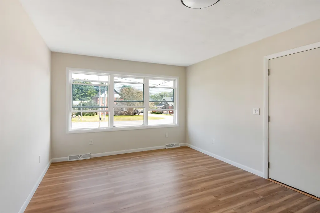 444 Lime Kiln Road South Burlington VT 05403