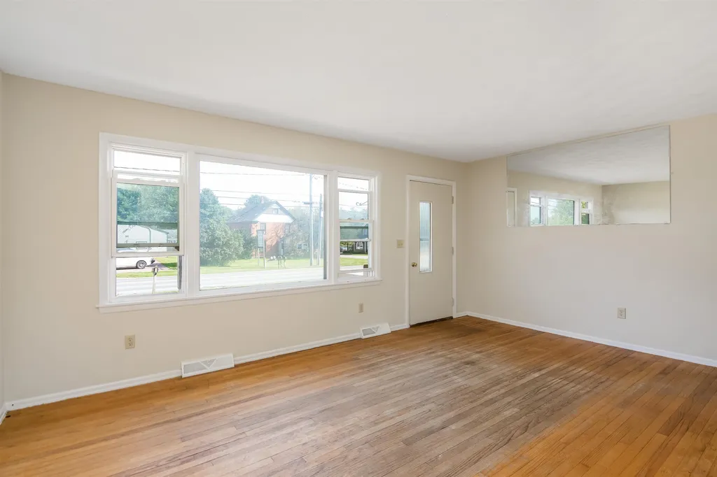 444 Lime Kiln Road South Burlington VT 05403