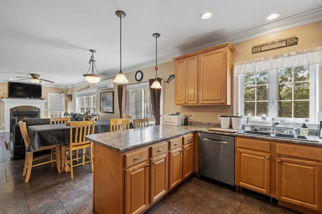 19 Ellis Farm Road Sanbornton NH 03269