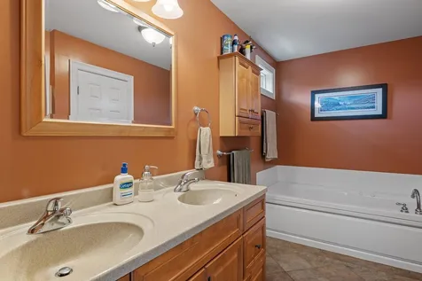 19 Ellis Farm Road Sanbornton NH 03269