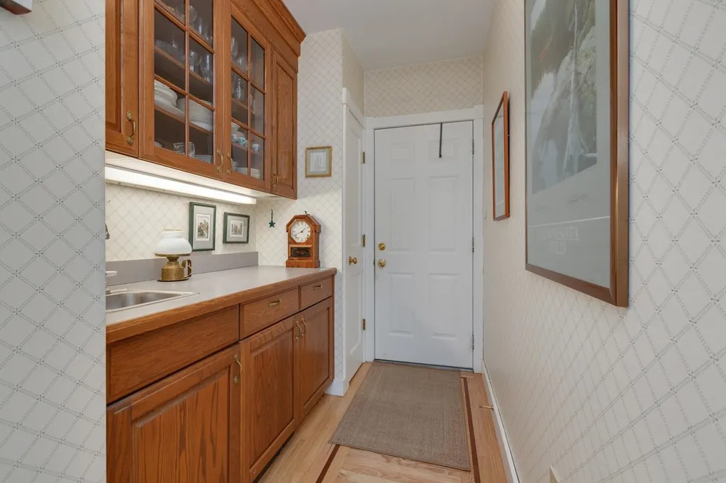 23 Nottingham Road Deerfield NH 03037