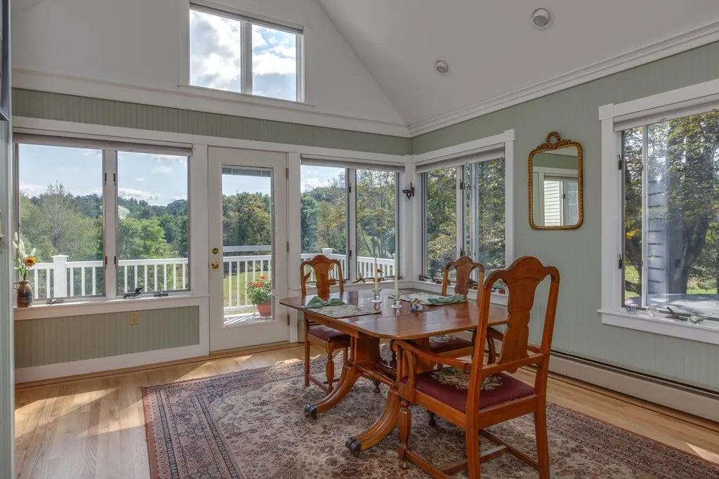 23 Nottingham Road Deerfield NH 03037