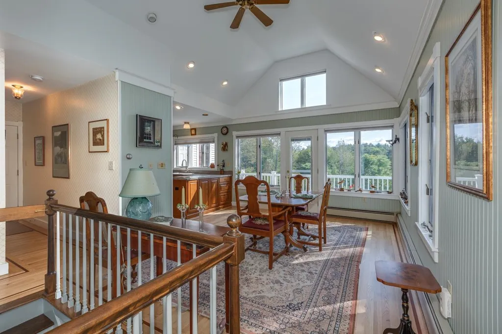 23 Nottingham Road Deerfield NH 03037
