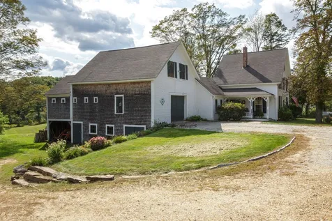 23 Nottingham Road Deerfield NH 03037