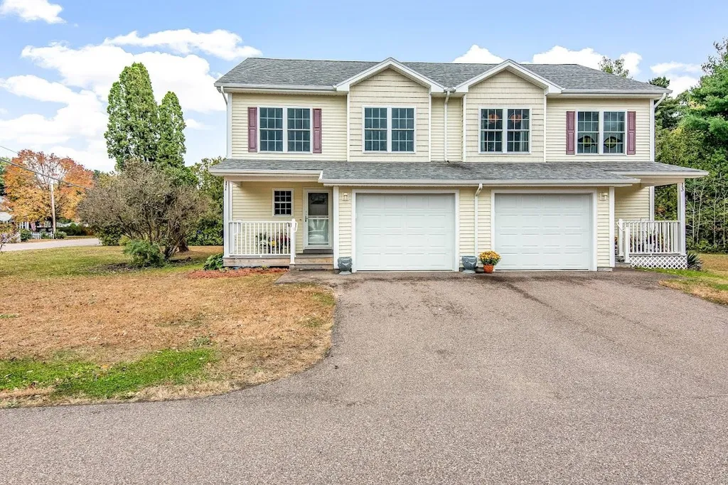 11 Diane Lane Colchester VT 05446