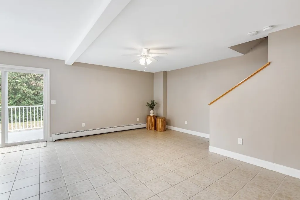 11 Diane Lane Colchester VT 05446