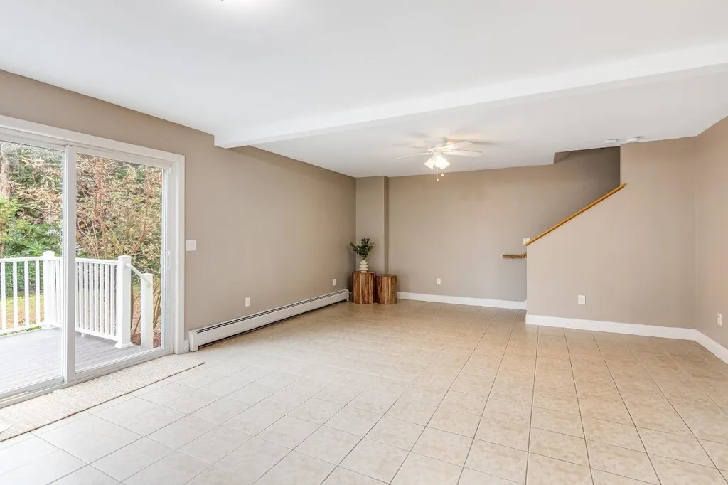 11 Diane Lane Colchester VT 05446