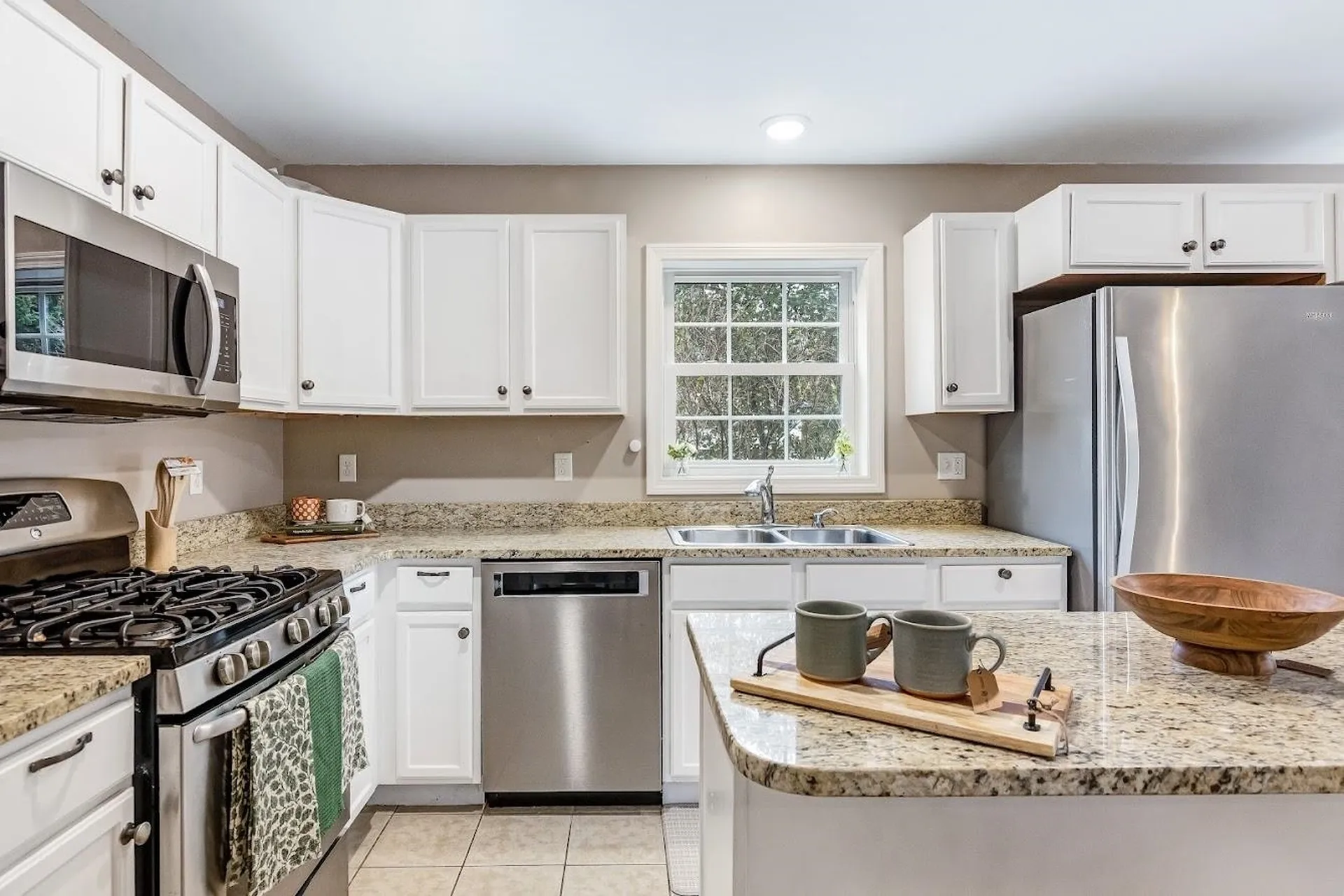 11 Diane Lane Colchester VT 05446
