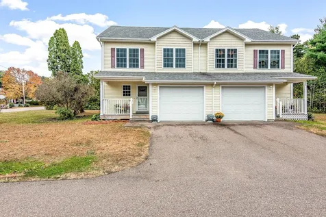 11 Diane Lane Colchester VT 05446
