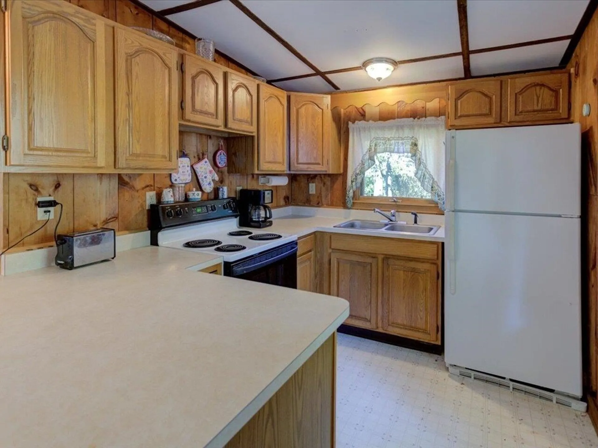 215 Broadlake Road Colchester VT 05446